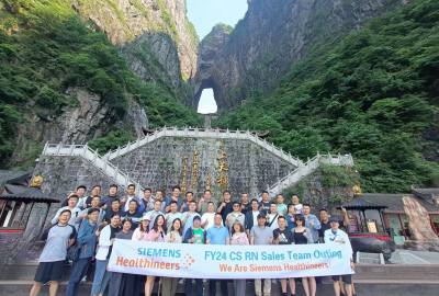 張家界康輝旅行社每日接待分享，品質(zhì)旅游，選擇康輝！